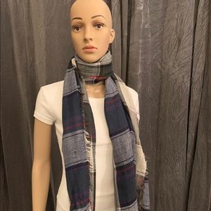 Steve Madden
Check Made Plaid Travel Scarf & Wrap
